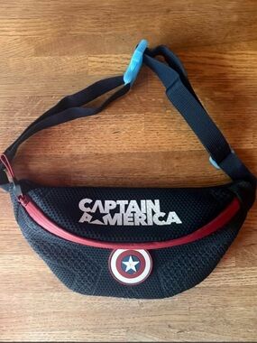 Zara Captain America Belt Bag